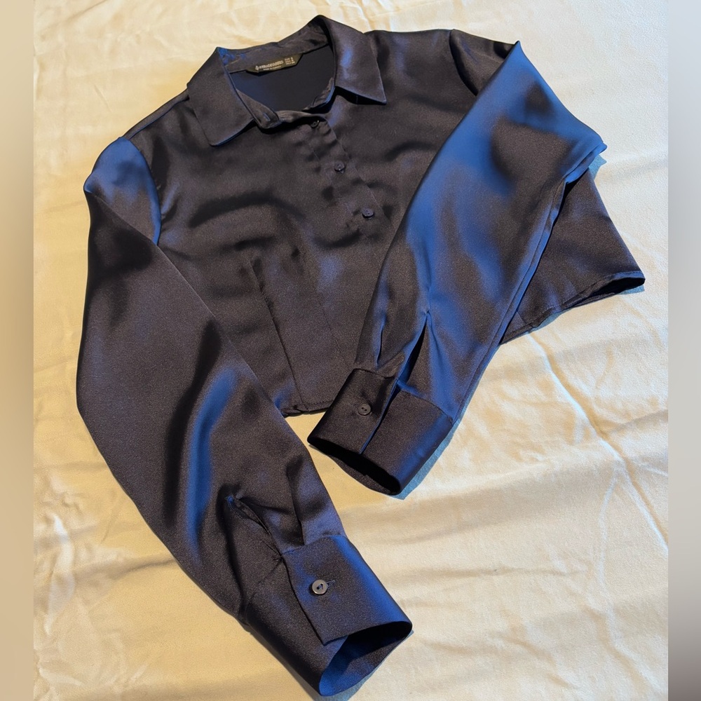 Stradivarius Midnight Blue Satin Crop Top